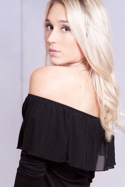 Miss BCBG Kora